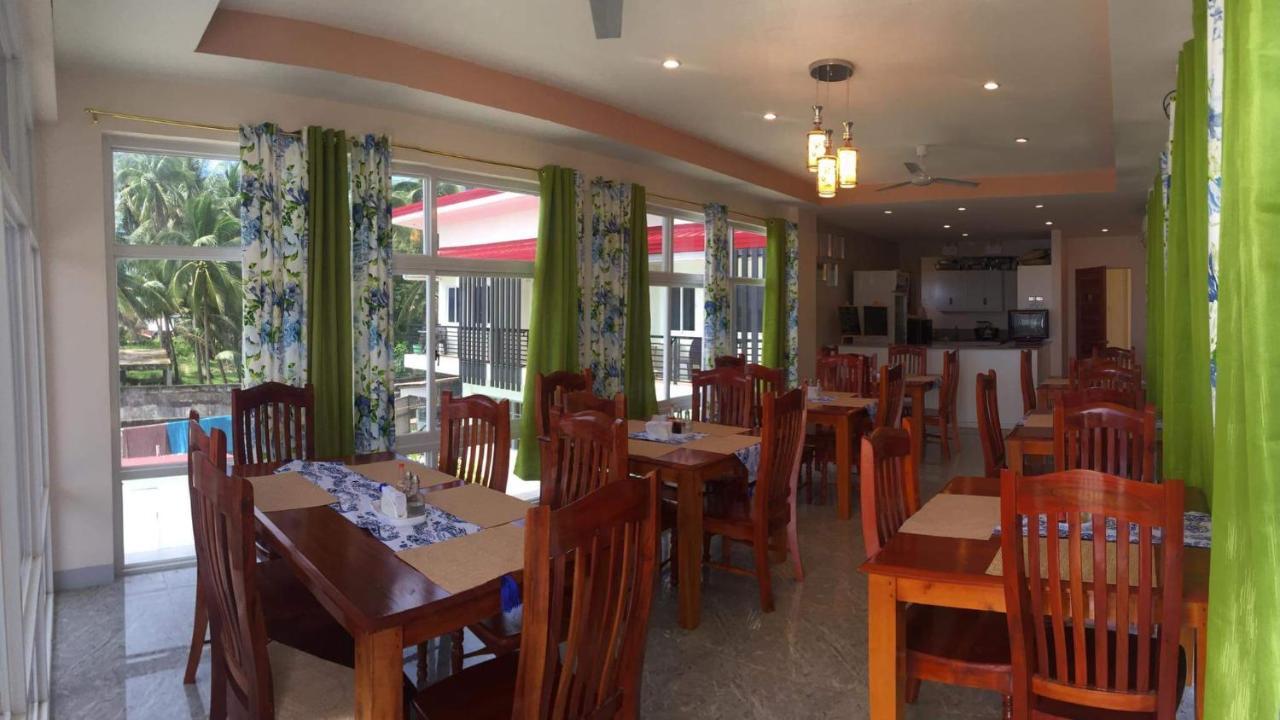 Elnora Delmar Travellers Inn 시퀴조르 외부 사진